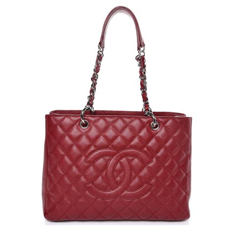 chanel clutch caviar red|Chanel Quilted Caviar O.